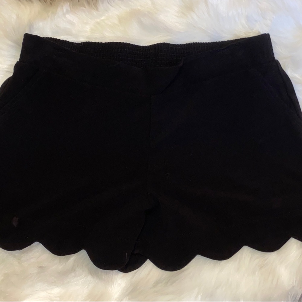 Black Scalloped shorts